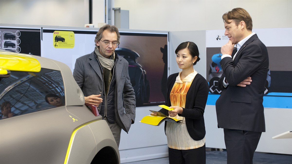 Renault KWID Concept - Design team discussion 