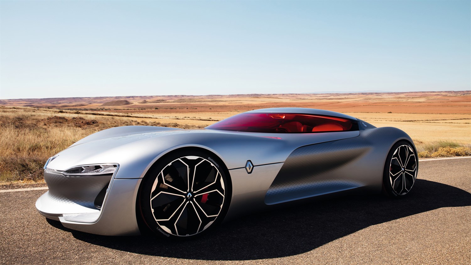 Renault TREZOR concept car on the road